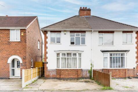 Cedar Avenue, Long Eaton NG10 3 bed semi