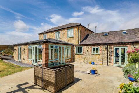 4 bedroom barn conversion for sale