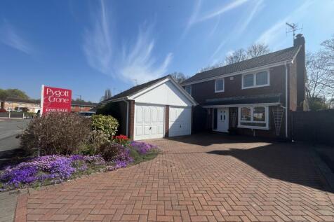 Caxmere Drive, Wollaton, Nottingham... 4 bed detached house for sale