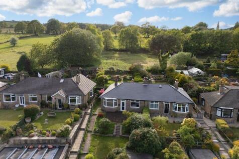 2 bedroom semi-detached bungalow for sale