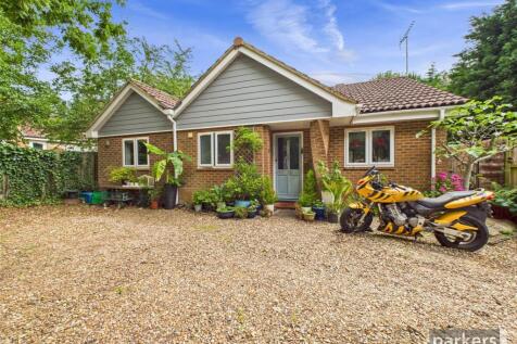Micklands Road, Reading RG4 3 bed bungalow for sale