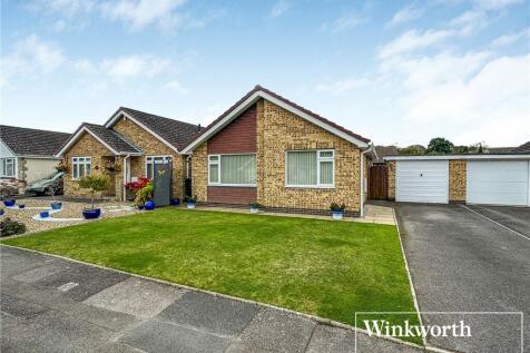 Leeson Drive, Dorset BH22 2 bed bungalow for sale