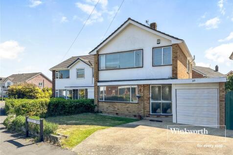 Locksley Drive, Dorset BH22 4 bed detached house for sale