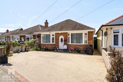 2 bedroom bungalow for sale