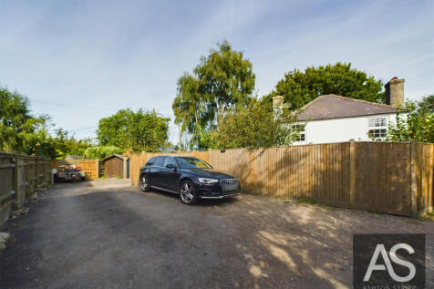 Hooe Road, Hooe, TN33 3 bed cottage for sale
