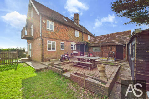 Bodiam, Robertsbridge, TN32 3 bed semi