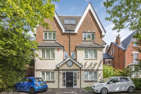 Langley Park Road, Sutton 2 bed apartment for sale