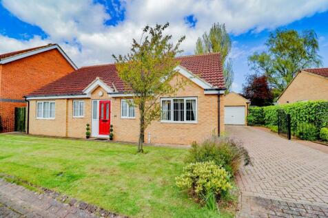 Brambling Close, The Glebe, Norton... 3 bed detached bungalow for sale