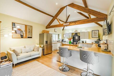 4 bedroom barn conversion for sale