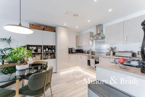 Geoffrey Watling Way, Norwich 2 bed flat for sale