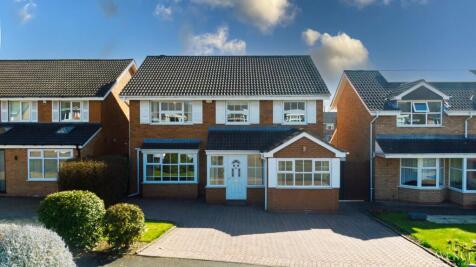 5 bedroom detached house for sale