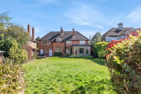 Manor Road, Cheam, SM2 5 bed detached house for sale