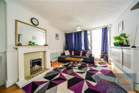 2 bedroom maisonette for sale