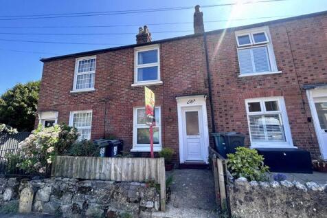 Castle Road, Newport 2 bed terraced house for sale