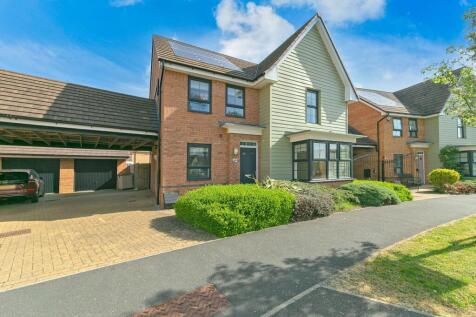 Tiberius Drive, Fairfields, MK11 4 bed detached house for sale