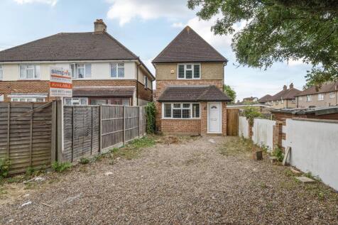 Walnut Close, Hayes, UB3 4 bed detached house for sale