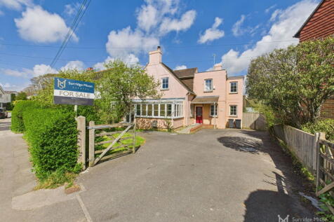 Peelings Lane, Pevensey BN24 4 bed detached house for sale