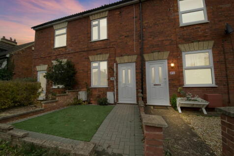 Green Street, Grantham NG31 2 bed terraced house for sale