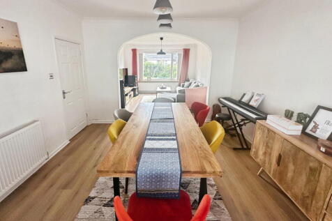 Silver Street, Coalville LE67 3 bed detached house for sale