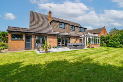 Back Lane, Newark NG22 5 bed detached house for sale
