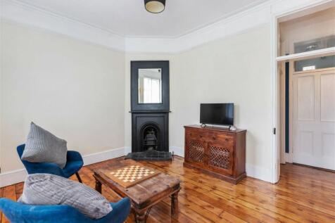Lawn Lane, London SW8 2 bed apartment for sale