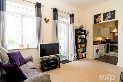 1 bedroom flat for sale