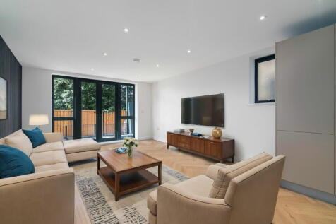 Ealing W13 1 bed apartment for sale