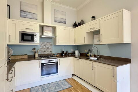 Hilda Road, Hanwell UB2 1 bed flat for sale
