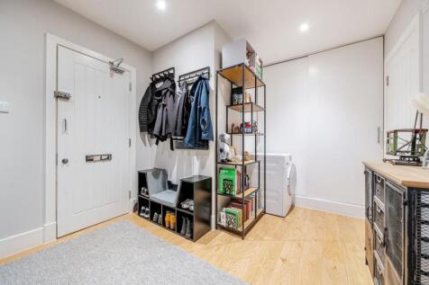 1 bedroom flat for sale