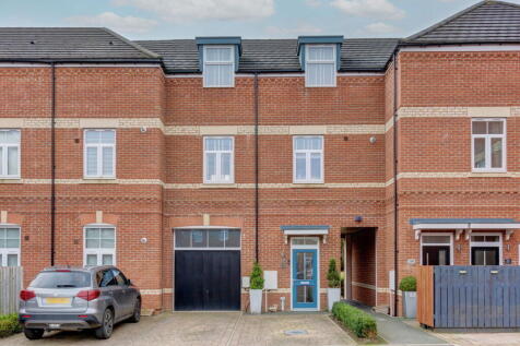 Hugh Percy Court, Morpeth NE61 2 bed terraced house for sale