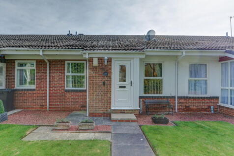 2 bedroom terraced bungalow for sale