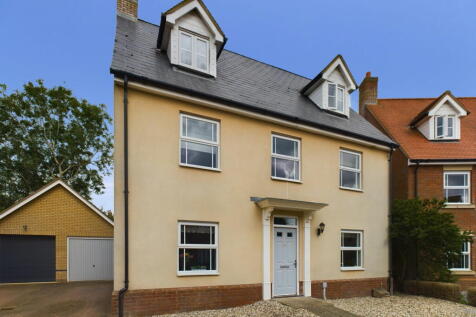 Greenfinch Close, Stowmarket IP14 5 bed detached house for sale
