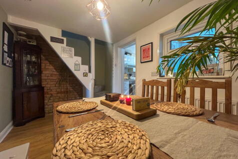 South Street, Peterborough PE6 2 bed terraced house for sale