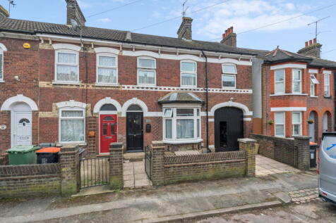 Princes Street, Dunstable LU6 4 bed end of terrace house for sale