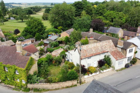 50 High Street, Huntingdon PE28 4 bed cottage for sale