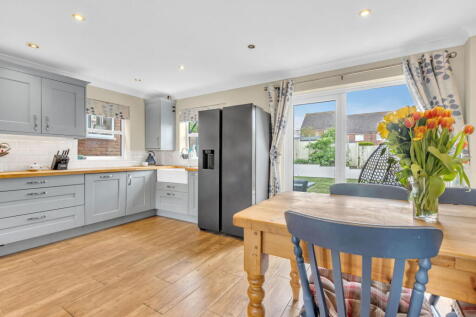 Bradway, Hitchin SG4 4 bed detached house for sale