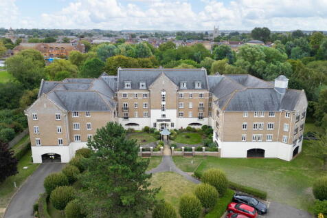 Crosshall Road, St. Neots PE19 2 bed flat for sale