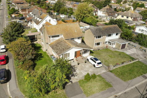 Nether Avenue, New Romney TN28 5 bed detached house for sale