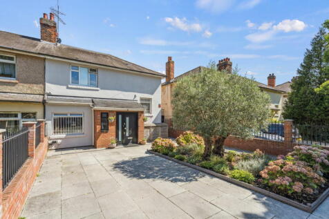 First Avenue, London W3 4 bed terraced house for sale