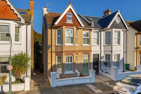 Marine Avenue, Hove BN3 2 bed flat for sale