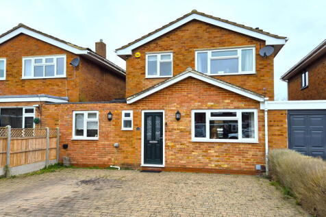 The Coppens, Hitchin SG5 3 bed link detached house for sale