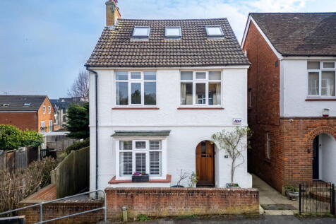 Lawn Road, Tonbridge TN9 4 bed detached house for sale