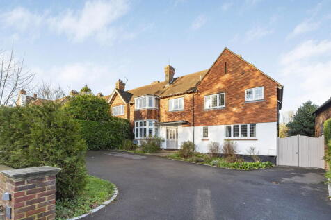 5 bedroom house for sale