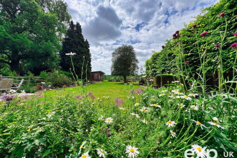 Vicarage Lane, Maidstone ME15 4 bed detached house for sale