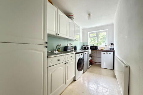 Townsend Road, Snodland ME6 1 bed maisonette for sale