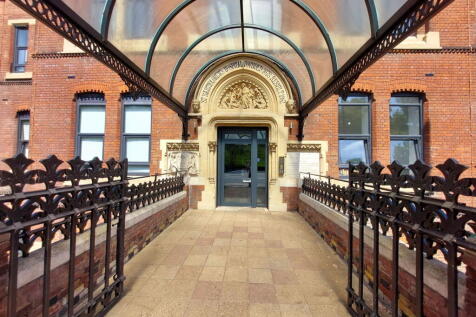 New Road, Rochester ME1 1 bed flat for sale