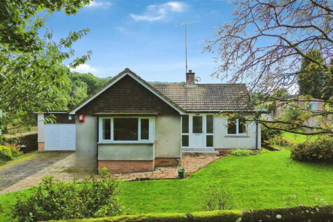 3 bedroom detached bungalow for sale