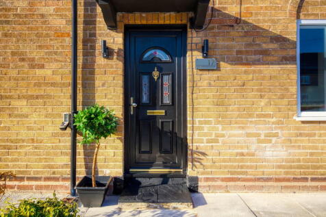 Warwick Road, Chester CH1 3 bed terraced house for sale