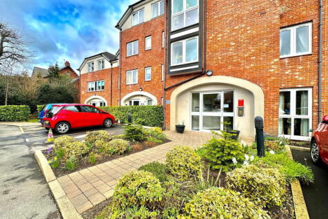 Marple Road, Stockport SK2 1 bed flat for sale