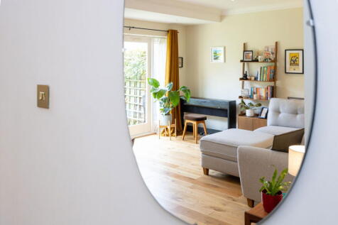 Govan Street, Manchester M22 2 bed terraced house for sale